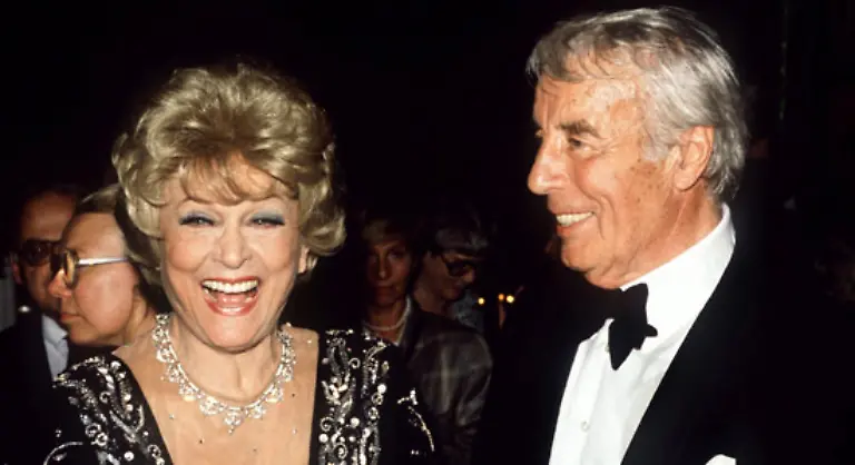 wenn-Jopie-Lieder-sang-wie-Man-muesste-Klavier-spielen-koennen-oder-Ich-moechte-jede-Nacht-von-Ihnen-traeumen