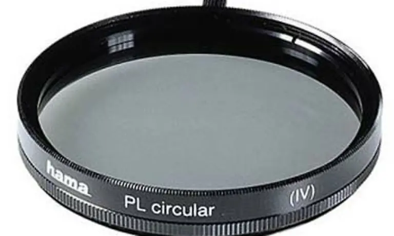 Falls-Ihr-Objektiv-ueber-ein-Filtergewinde-verfuegt-sollten-Sie-einen-Polfilter-aufschrauben-Der-ist-zwar-nicht-ganz-billig-ab-ca-60-Euro