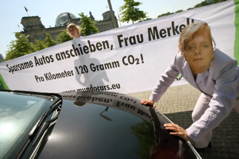 Um-dieses-Ziel-zu-erreichen-muss-der-Anstieg-der-CO2-Emissionen-schrittweise-gestoppt-werden