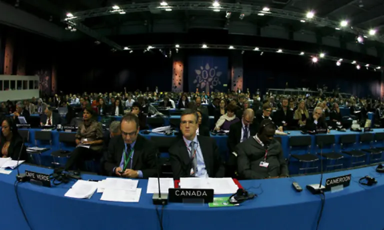 Die-Verhandlungen-gestalten-sich-wie-hier-auf-der-14-Weltklimakonferenz-in-Posen-meist-sehr-zaeh