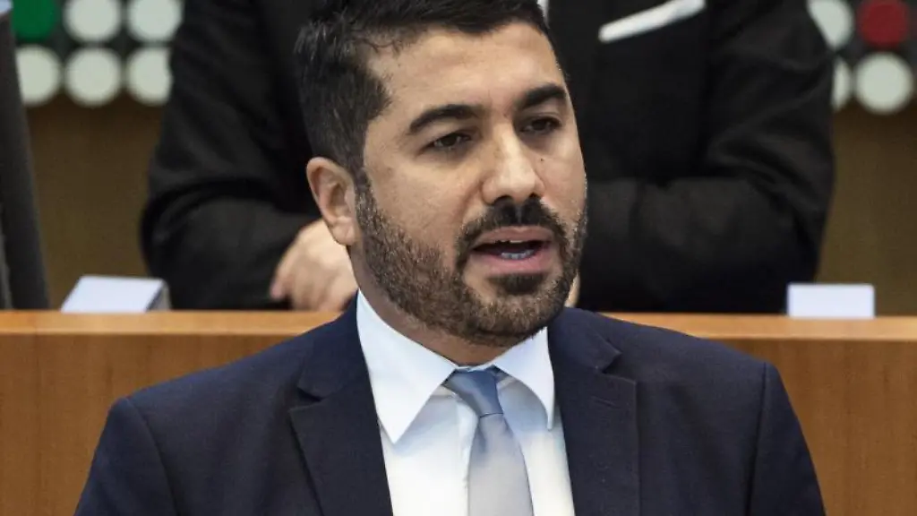 Serdar-Yueksel-SPD-Landtagsabgeordneter-in-Nordrhein-Westfalen