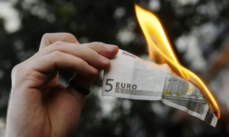 Wird-nichts-getan-kann-dieser-Anteil-auf-20-Prozent-steigen-Das-sind-ungefaehr-9-Billionen-Dollar-pro-Jahr-Zum-Vergleich-Die-globale-Finanzkrise-kostet-nach-Schaetzungen-des-Internationalen-Weltwaehrungsfonds-1-4-Billionen-Dollar