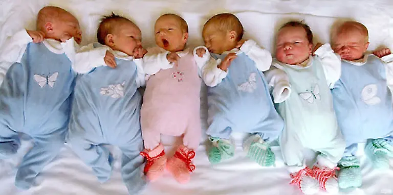 Die-Zahl-der-Geburten-so-behauptet-der-Volksmund-steigt-bei-vollem-Mond-an