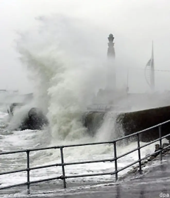 Sein-Einfluss-auf-den-weiblichen-Organismus-auf-Ebbe-und-Flut-verschaffte-ihm-Ansehen-und-Respekt