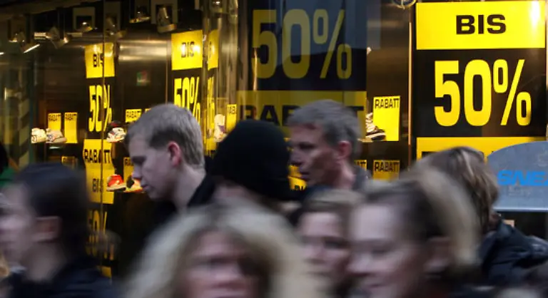 Wirtschaftskrise-hin-oder-her-der-Nachwuchs-soll-am-24-Dezember-nicht-unter-leeren-Portemonnaies-leiden