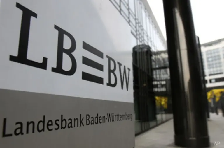 Am-25-Juni-ist-die-Vereinigung-der-Landesbanken-von-Baden-Wuerttemberg-LBBW-und-Rheinland-Pfalz-LRP-perfekt-Der-Stuttgarter-Landtag-verabschiedet-das-entsprechende-Gesetz
