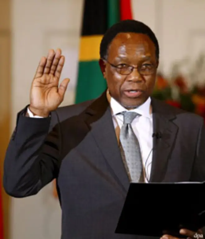 Am-25-September-wird-ANC-Vize-Chef-Kgalema-Motlanthe-als-neues-Staatsoberhaupt-vereidigt