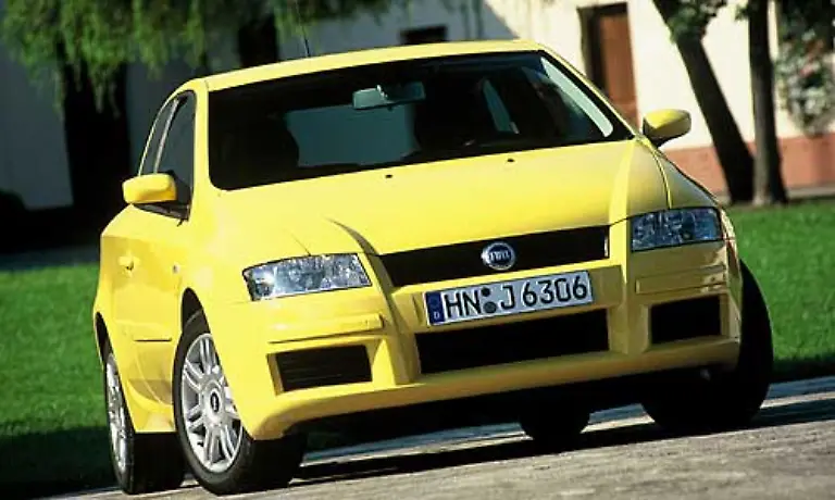 Verlierer-der-Altersklasse-2-3-Jahre-Platz-112-Fiat-Stilo-10-1-Prozent-mit-Maengeln