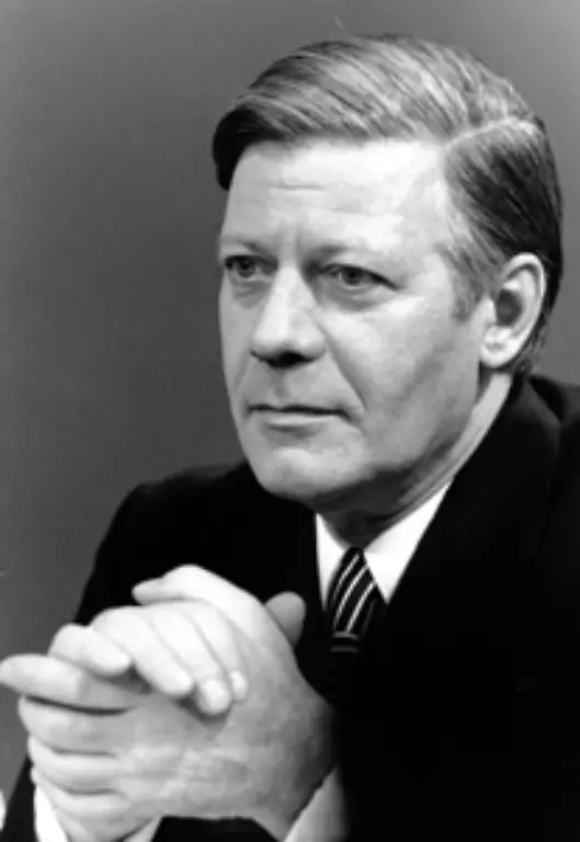 Diese-selbst-gewaehlte-Frage-wird-er-sich-Zeit-seines-Politiker-Lebens-sehr-oft-gestellt-haben-Helmut-Schmidt-Der-Krisenkanzler