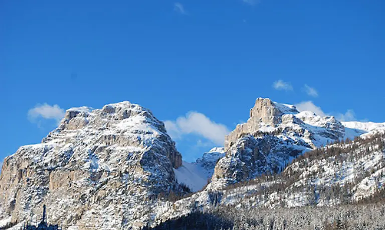 Alle-Jahre-wieder-laedt-n-tv-Motor-zum-grossen-SUV-Test-in-die-Alpen