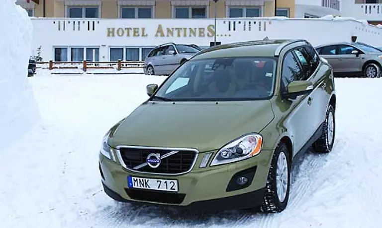 Ebenfalls-ein-neuer-Herausforderer-ist-der-Volvo-XC-60-So-neu-dass-er-fuer-den-Test-direkt-aus-Schweden-kommen-musste