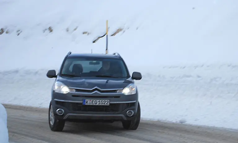 Dazu-kommt-eine-boese-Ueberraschung-beim-Preis-Mit-einer-Basis-von-34-350-Euro-ist-der-Citroen-der-teuerste-unter-den-kleinen-SUVs