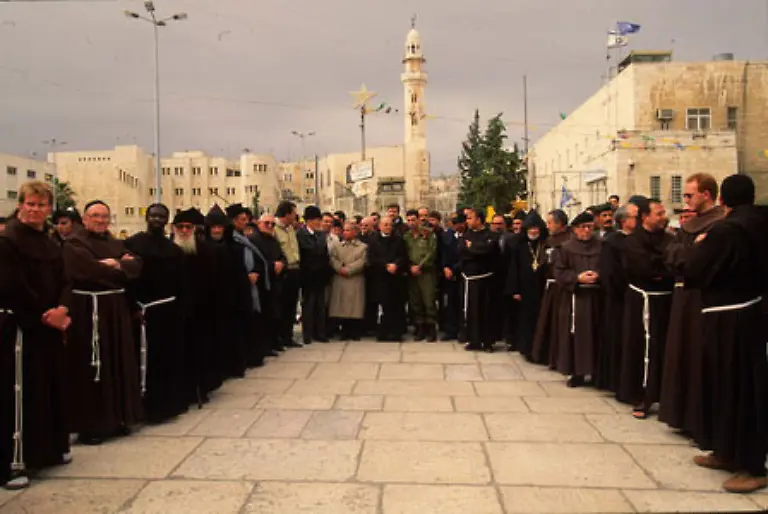 Bis-1994-zog-der-israelische-Militaergouverneur-mit-dem-Buergermeister-in-die-Kirche