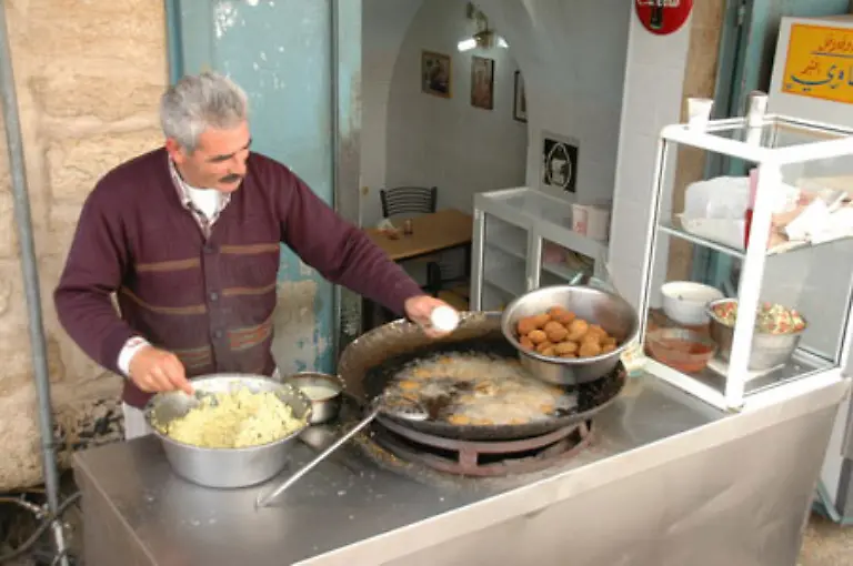 Fettgebackene-Felafel-zur-Staerkung