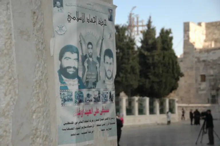 werden-die-bewaffneten-132-Maertyrer-gefeiert