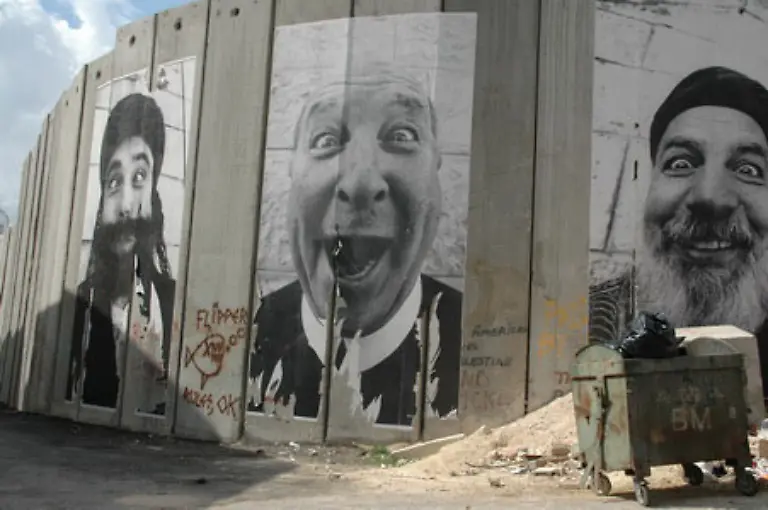 Selbst-die-kuenstlerische-Gestaltung-macht-sie-nicht-ansehnlicher