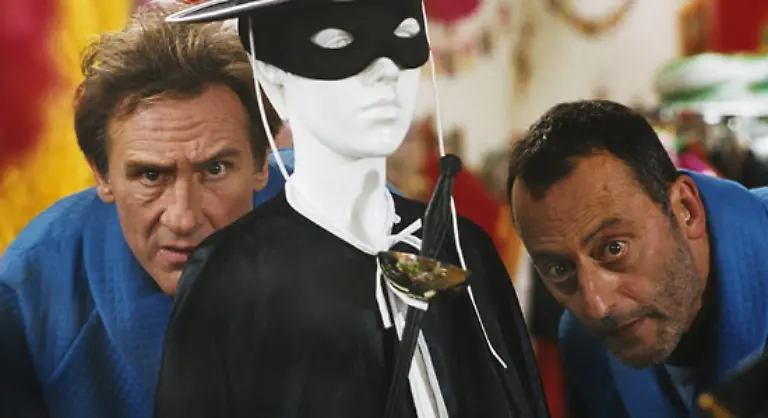 Mit-seiner-grenzenlosen-Verschlagenheit-und-seinem-unbaendigen-Lebensdrang-verkoerperte-Depardieu-das-Lebensgefuehl-einer-Generation