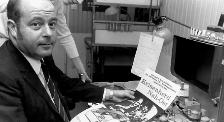 Gerhard-Konzelmann-starb-am-28-Mai-Er-wurde-74-Jahre-alt-Konzelmann-war-viele-Jahre-das-Nahost-Gesicht-der-ARD-Bekannt-wurde-er-dem-TV-Publikum-durch-die-Moderation-des-Weltspiegel