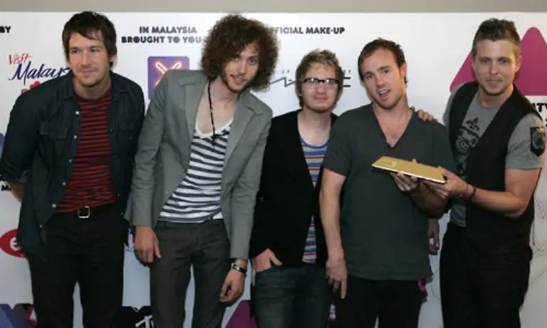 And-the-winner-is-OneRepublic-Zusammen-mit-dem-Produzenten-Timbaland-schaffen-sie-es-mit-Apologize-auf-Platz-eins