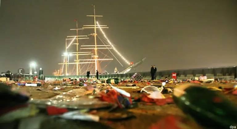 Bescheidener-aber-dennoch-stilvoll-ging-es-an-den-Landungsbruecken-in-Hamburg