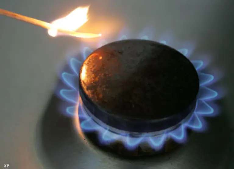 Deutschland-ist-zu-45-Prozent-von-russischem-Gas-abhaengig-Oesterreich-zu-75-Prozent-und-Finnland-zu-100-Prozent-Die-EU-bezieht-etwa-25-Prozent-ihres-Gases-von-Gazprom