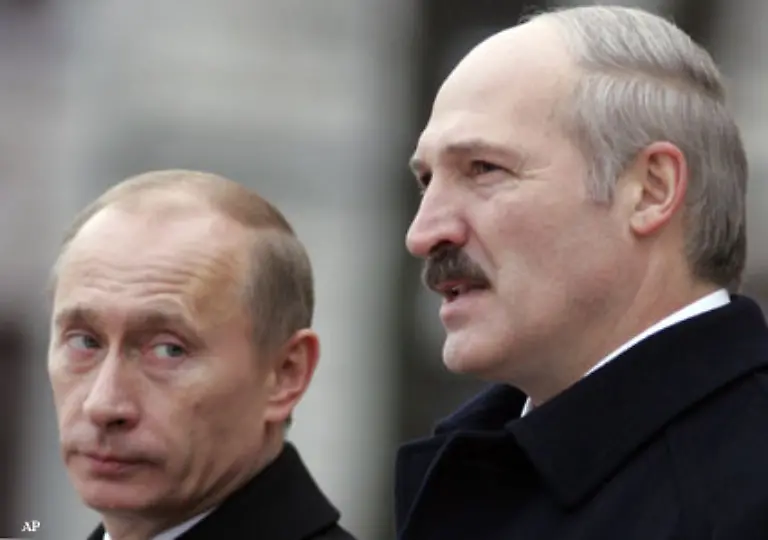 Damit-sollte-Praesident-Aleksandr-Lukaschenko-bestraft-werden-da-er-sich-einer-staerkeren-Anlehnung-an-Russland-widersetzt-hatte-vermuten-westliche-Analysten