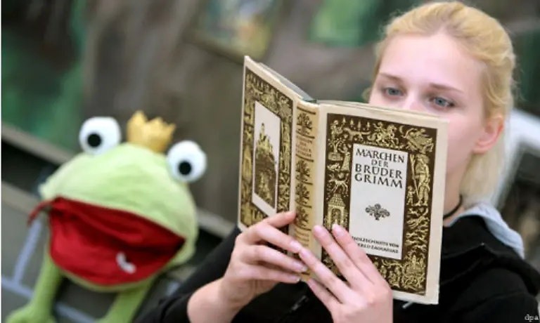 Eine-schoene-Geschichte-die-so-aber-nicht-ganz-stimmt