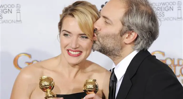 Doch-zurueck-ins-Jetzt-Der-britische-Regisseur-Sam-Mendes-American-Beauty-Road-to-Perdition-seit-einigen-Jahren-auch-ihr-Ehemann