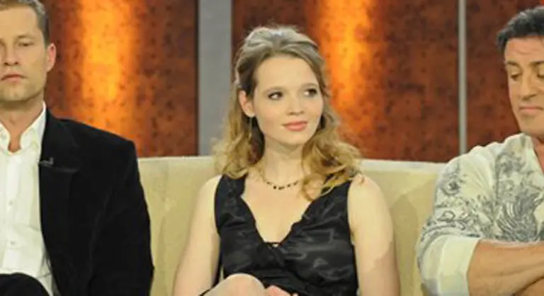 Neben-Winslet-und-Kross-gehoeren-auch-Ralph-Fiennes-Bruno-Ganz-und-Karoline-Herfurth-Foto-zur-Besetzung