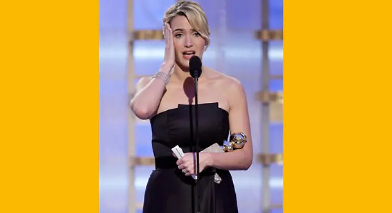Beide-hat-Kate-Winslet-voller-Dankbarkeit-in-ihrer-Rede-bei-den-Golden-Globes-traenenreich-erwaehnt