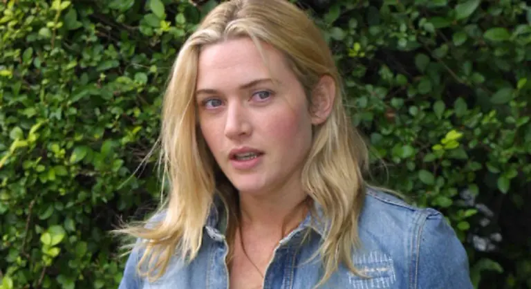 denn-sie-war-z-B-noch-nie-Hollywood-Norm