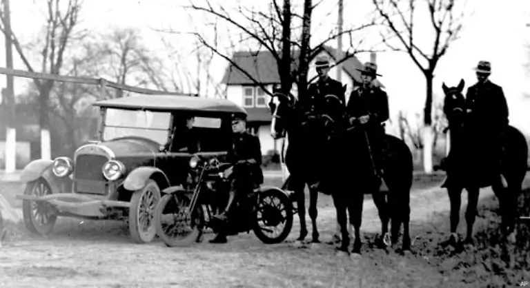 Die-bundesweit-rund-2-300-Prohibitionsagenten-schafften-es-nicht-das-Verbot-durchzusetzen