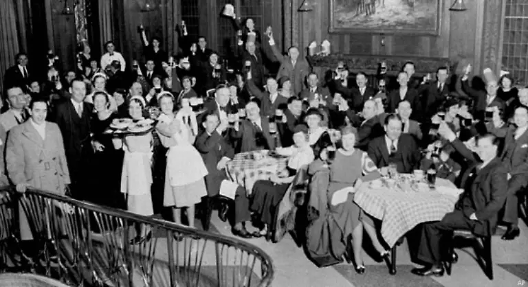 Am-5-Dezember-1933-wurde-schliesslich-das-Experiment-beendet