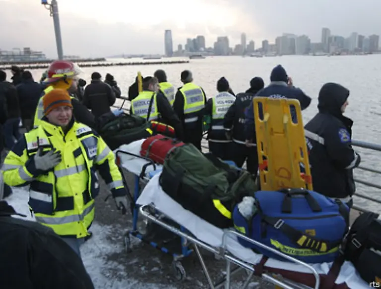 Das-Unglueck-spielt-sich-an-einem-der-bisher-kaeltesten-Tage-dieses-Winters-mit-starkem-Frost-und-bei-einer-Wassertemperatur-knapp-ueber-Null-Grad-ab