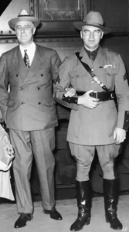 und-viele-Amerikaner-zeigten-sich-in-ihrer-Ueberzeugung-bestaerkt-dass-der-Staat-keine-Recht-dazu-habe-zwangsweise-die-Moral-seiner-Buerger-anzuheben