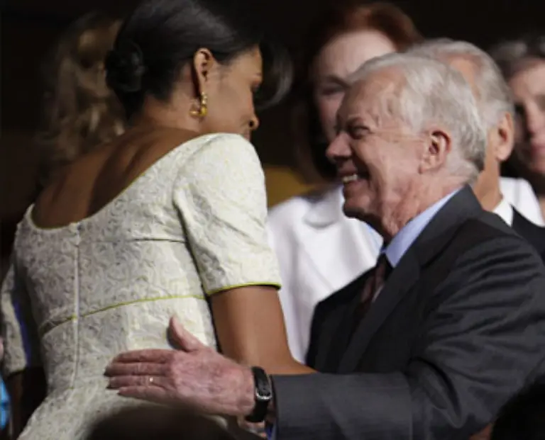 und-Maechtigen-Foto-mit-Ex-US-Praesident-Jimmy-Carter-sollte-sie-umgehen-koennen