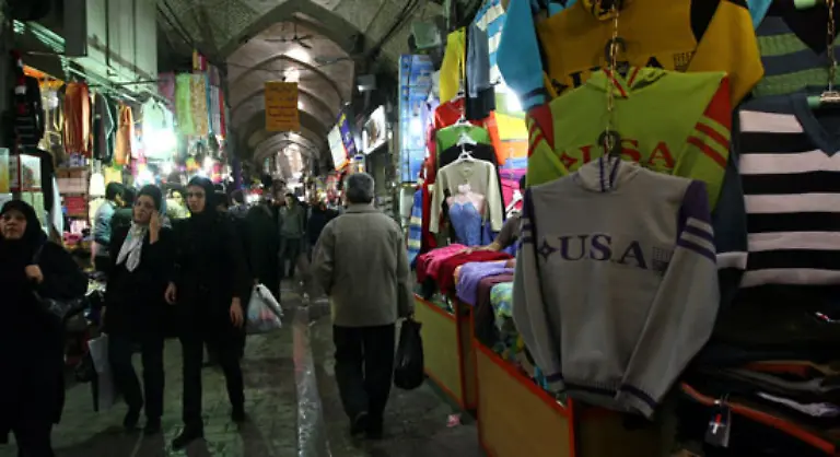 Der-zentrale-Unterschied-zur-Regierung-Bush-ist-vielleicht-dieser-Das-Thema-Iran-laeuft-bei-Obama-nicht-im-Kapitel-Anti-Terror-Kampf-sondern-im-Kapitel-Atomare-Abruestung-Sein-erklaertes-Ziel-ist-eine-Welt-ohne-Atomwaffen