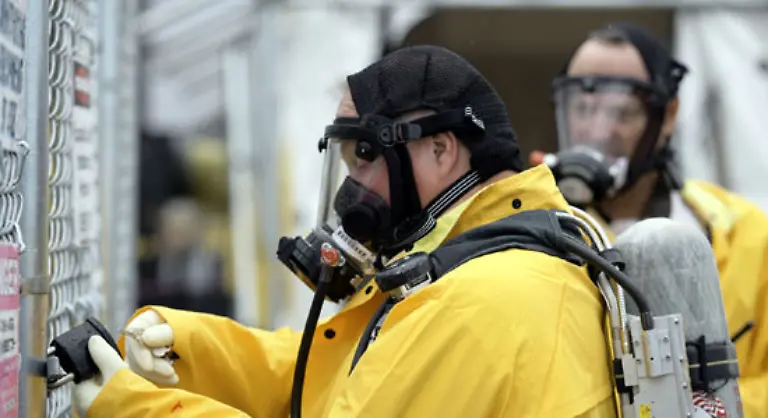 darunter-die-Sicherheit-atomarer-Brennstoffe-und-atomaren-Abfalls-Endlagerung-und-Weiterverbreitung-atomwaffenfaehigen-Materials-hiess-es-auf-Obamas-Wahlkampf-Website