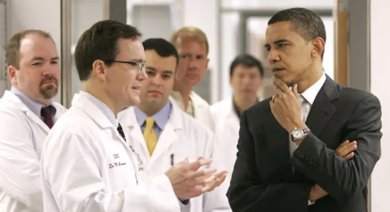 Trotz-erwarteter-Kosten-von-bis-zu-100-Milliarden-Dollar-ist-das-nicht-der-grosse-Wurf-Eine-Versicherungspflicht-soll-es-nur-fuer-Kinder-geben