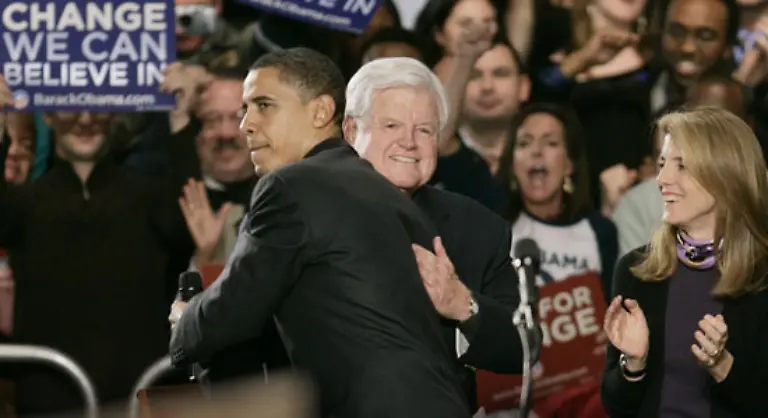 Er-sehe-in-Obama-einen-Hoffnungstraeger-und-Visionaer-genau-das-was-das-Land-brauche-Obama-mache-die-Hoffnung-fuer-alle-lebendig-die-noch-an-den-amerikanischen-Traum-glauben