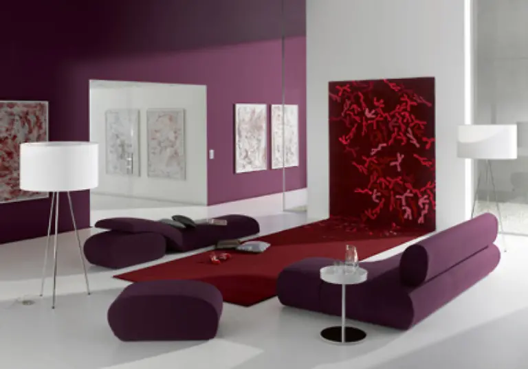 Doch-auch-diese-Sitzkombination-von-Jab-Josef-Anstoez-verheisst-vielseitiges-Herumluemmeln