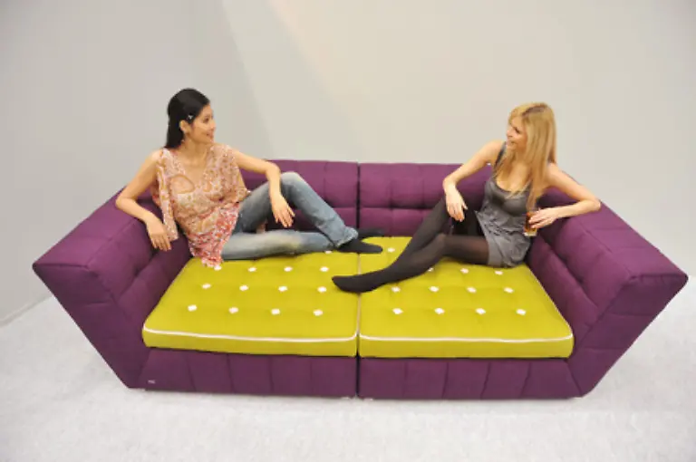 Und-das-dazugehoerige-Sofa