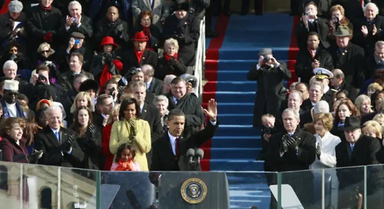 Indirekt-aber-sehr-deutlich-distanziert-Obama-sich-von-der-Politik-seines-Amtsvorgaengers-Er-warnt-davor-aus-falscher-Berechnung-die-Ideale-der-Menschenrechte-aufzugeben
