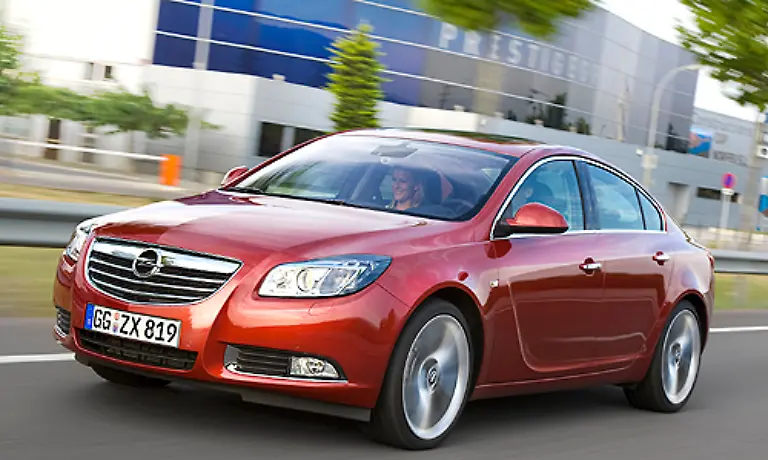 Er-ist-zwar-Auto-des-Jahres-aber-dennoch-hat-der-neue-Insignia-von-Opel-nicht-nur-Freunde-Kein-Wunder-denn-die-Formgebung-darf-durchaus-als-gewagt-bezeichnet-werden