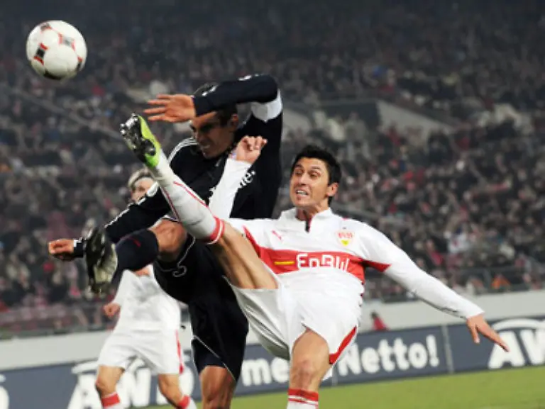 Vor-55-500-Zuschauern-waren-die-Stuttgarter-im-eigenen-Stadion-nur-in-der-Anfangsviertelstunde-ein-ebenbuertiger-Gegner