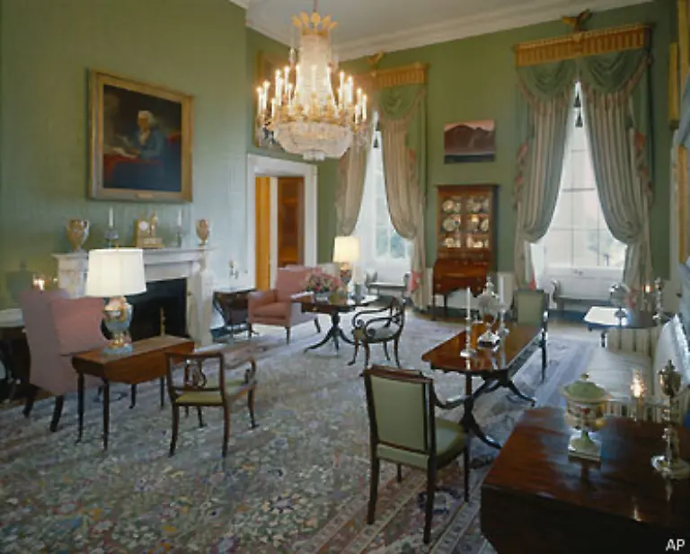 Neben-dem-Blauen-Raum-liegen-der-kleinere-Green-Room