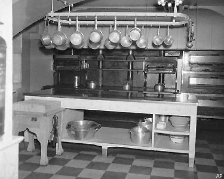 Der-Komplex-ist-heute-Arbeitsplatz-fuer-mehr-als-1000-Bedienstete