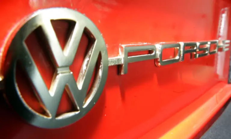 25-September-2005-Porsche-gibt-Plaene-fuer-einen-Einstieg-bei-Volkswagen-mit-rund-20-Prozent-bekannt