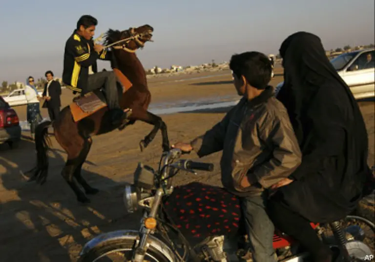 Auch-30-Jahre-spaeter-begruendet-das-System-seine-Rechtmaessigkeit-immer-noch-mit-dem-Ergebnis-des-Referendums-von-Maerz-1979