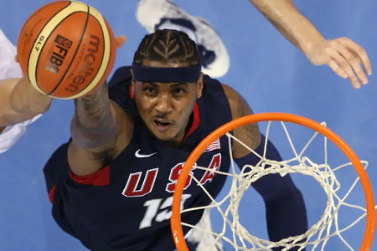 Basketball-Profi-Carmelo-Anthony-schob-einen-Freund-vor-Der-schwor-naemlich-vor-Gericht-dass-die-im-Rucksack-des-NBA-Spielers-gefundenen-Substanzen-ihm-und-nicht-dem-Sportler-gehoerten